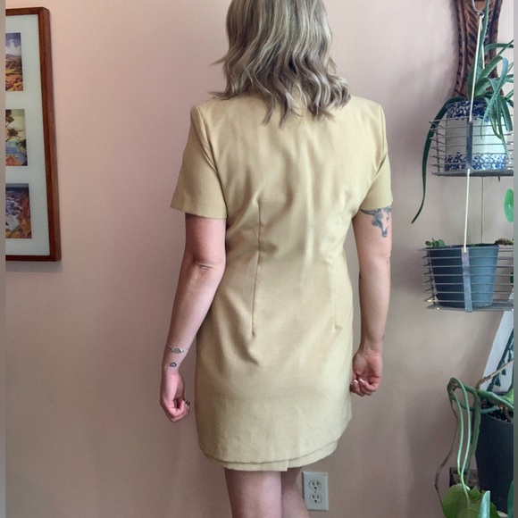 Vintage Tan 2 Piece 'Jessica' Mini Dress & Jacket Set - Picture 3 of 16